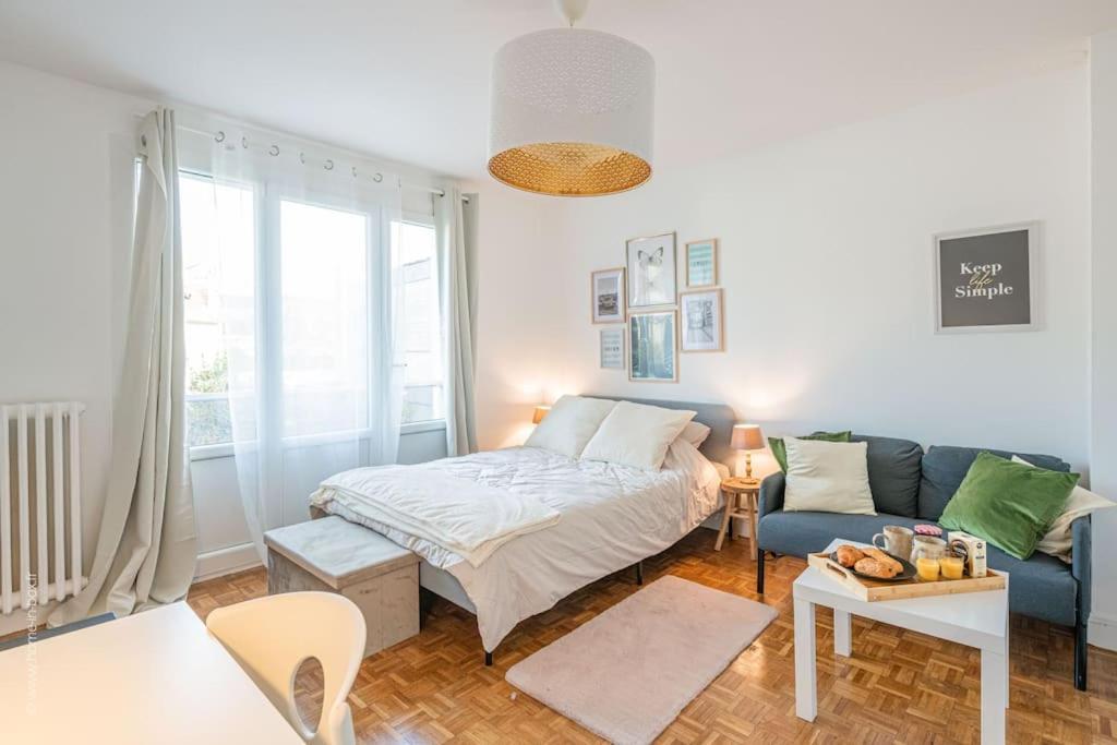 Апартаменти Suresnes : Appart Cosy Au Pied De Paris La Defense Екстер'єр фото