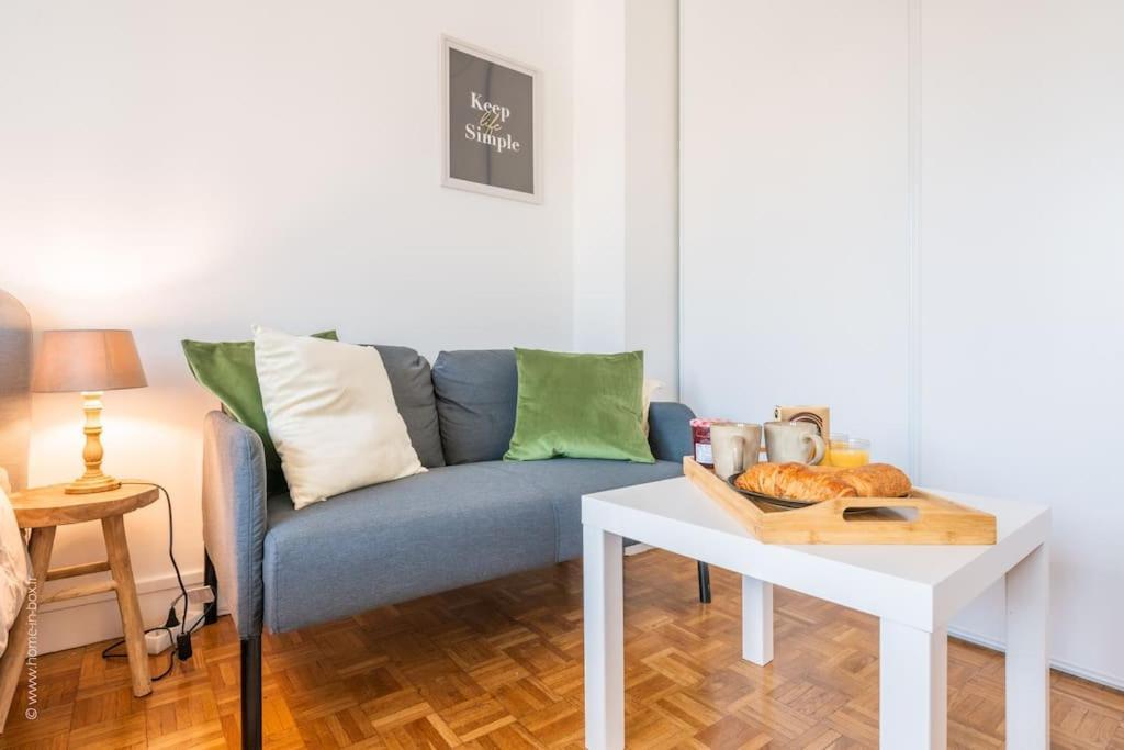 Апартаменти Suresnes : Appart Cosy Au Pied De Paris La Defense Екстер'єр фото