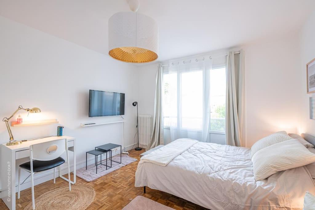 Апартаменти Suresnes : Appart Cosy Au Pied De Paris La Defense Екстер'єр фото